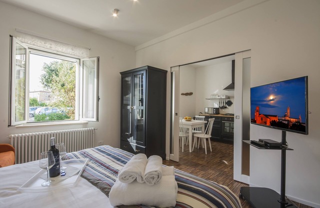Studio mit Garten (2 km vom Zentrum entfernt) - Außerhalb des ZTL - kostenfreies Parken