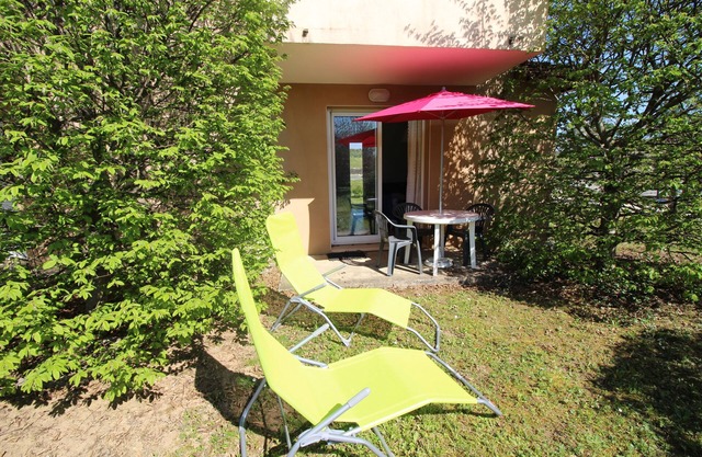 Studio mit Pool und WLAN