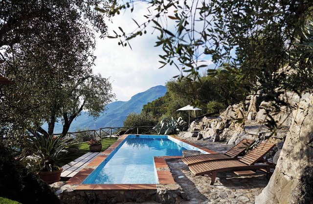 Studiolo, delightful tuscan apartment
