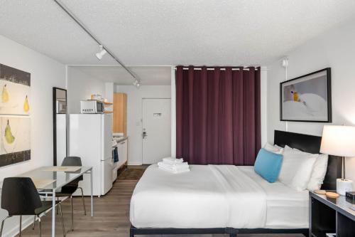 Studios On 25th by BCA Furnished Apartments Studio 03 C