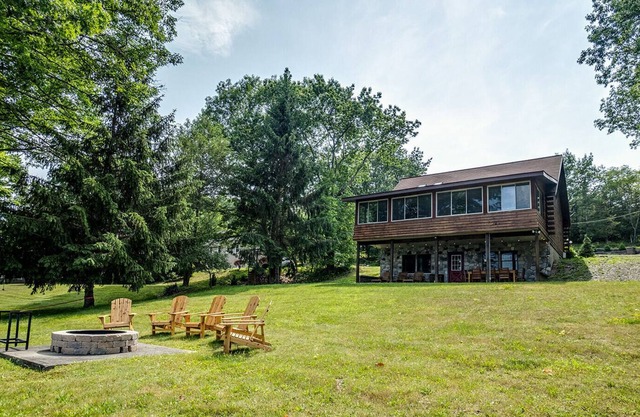 Stugan-Seneca Lake House