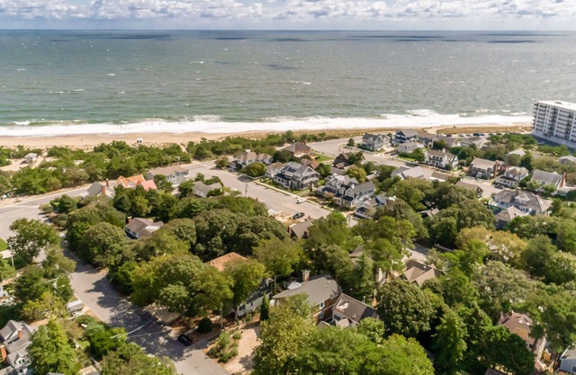 Luxus am Strand!Ocean Block Beautiful 5BR w / 5BA Schlafmöglichkeiten für 14 wunderbare Annehmlichkeiten