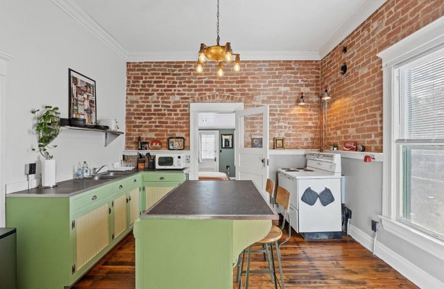 Stunning 100 Year Old Home in Downtown Tucson - 2Bed 2Bath
