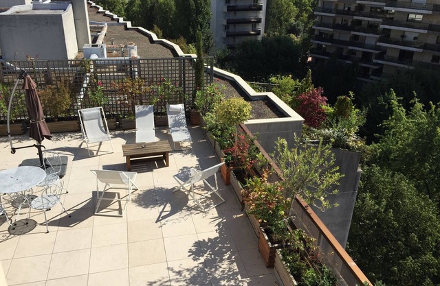 Schöne Penthouse (7 und 8 Stockwerke) 140 m2, 2 Schlafzimmer 100 m2 Terrasse