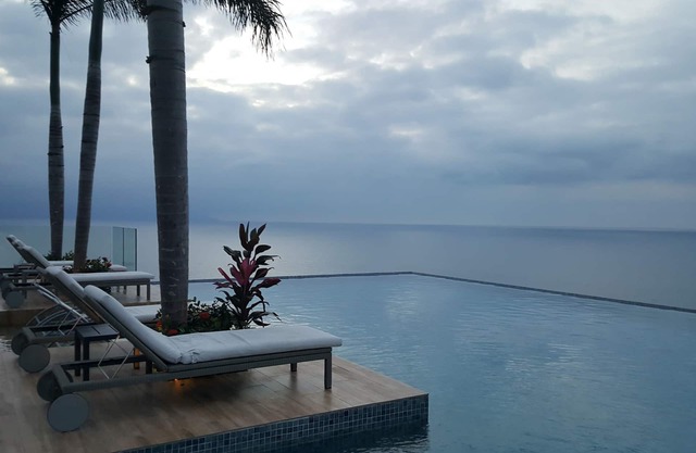 Luxus, Meerblick, Sayan Beach, 3 Schlafzimmer-Eckeinheit mit spektakulärer Aussicht!