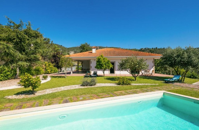 Stunning 3-bed-2-bath villa over Douro River;Porto city - WIFI-sleep 6-10