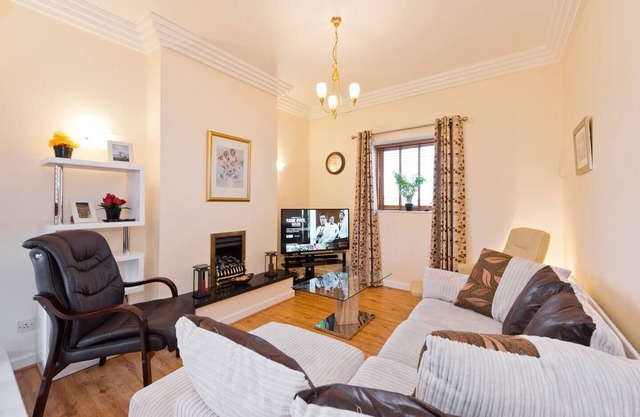 Stunning 3-Bed Apartment in Dublin 1