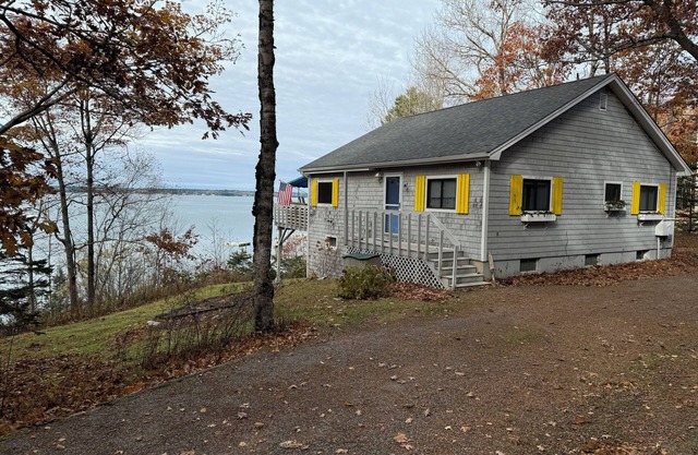 Stunning 4-Bedroom Home Overlooking Frenchman’s Bay – Perfect Maine Retreat!