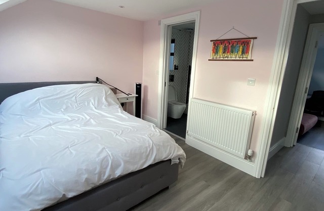 Stunning 4BD House w/Large Garden - Finsbury Park!