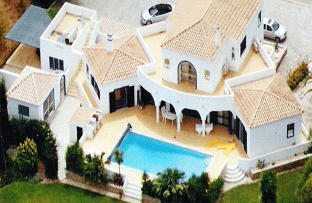 Wunderschöne Villa 10 Minuten von den Stränden von Alvor & Lagos entfernt am Golfplatz Penina