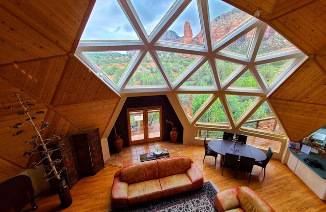 Atemberaubender Sedona Geo Dome Retreat mit fantastischem Blick auf den Red Rock!