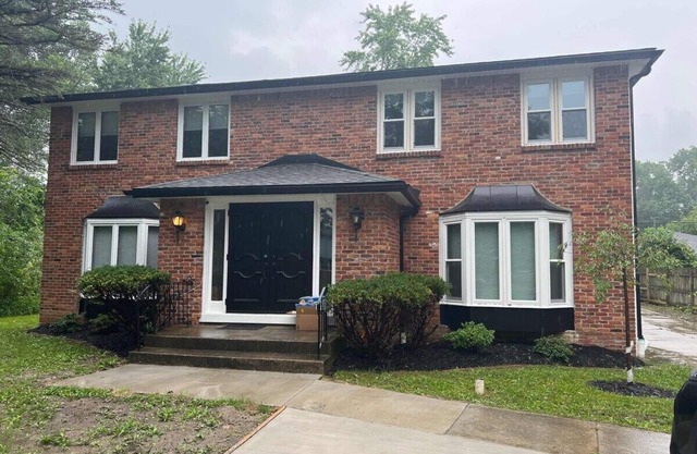 Stunning 6-Bedroom Modern Home, Perfect for Wedding Party/ Family Reunion