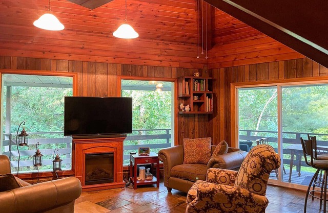 Stunning all season cottage