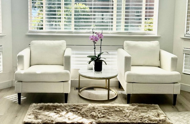 Stunning apartment steps from Ocean Beach