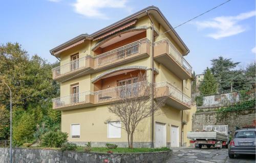 Stunning Apartment In Fosdinovo