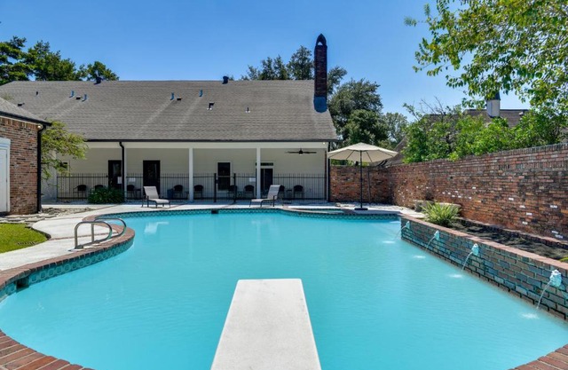 Stunning Baton Rouge Home with Pool Near LSU!