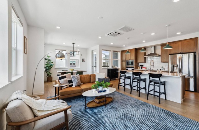 Stunning Condo with SF Bay Views