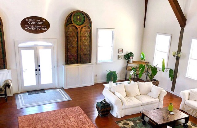 Stunning Converted Church close to Wt Mountains, N. Conway, Bridgton, Shawnee