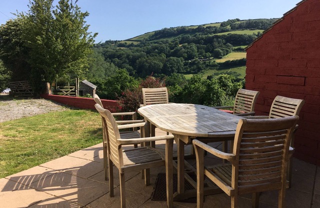 Stunning Devon views from this ground floor cottage