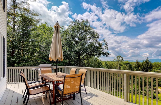 Stunning Family-Friendly Home w/ a Spacious Deck & Mountain Views!