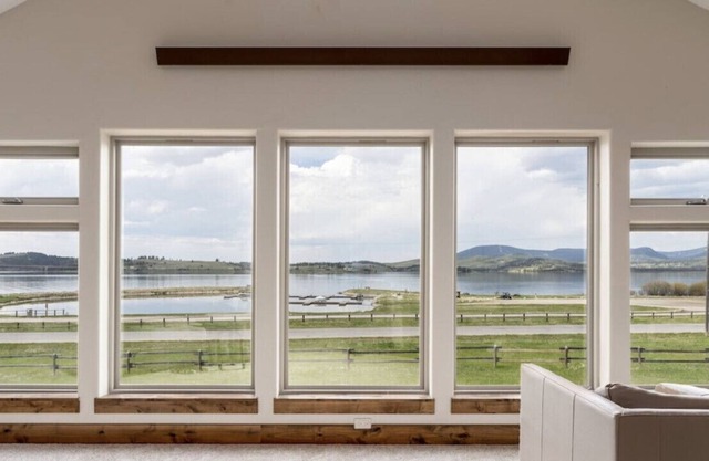 Amazing views and water access on Georgetown Lake!