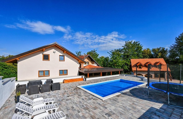 Atemberaubendes Zuhause in Vinogradi.