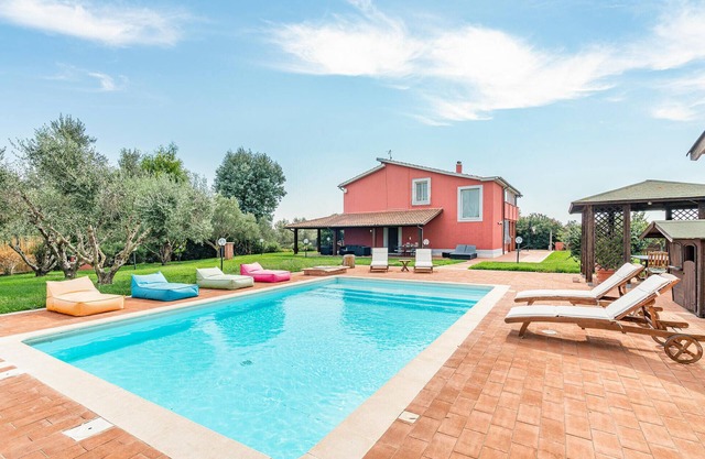 Atemberaubendes Zuhause in Montalto di.