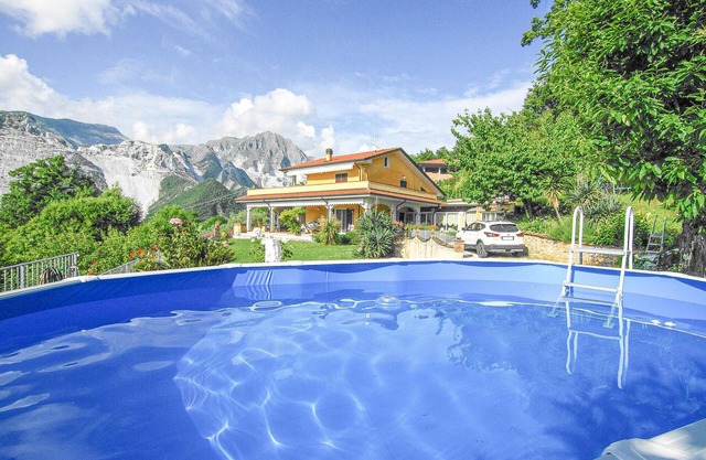 Schönes Haus in Codena mit Whirlpool