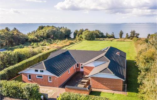 Stunning Home In Spøttrup With Sauna