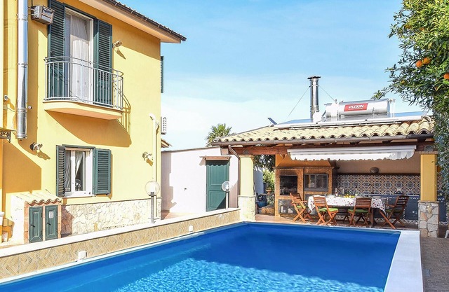 Stunning home in Trabia