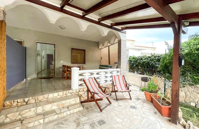 Atemberaubendes Haus in Marina di.