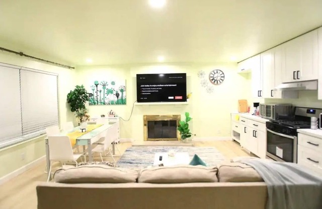 Stunning house in Rowland