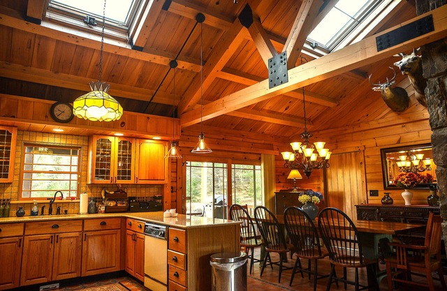 ERSTAUNLICHES LOG HOME Colgate Lake !!!! Kajaks und SUP inklusive! Sehr privat!