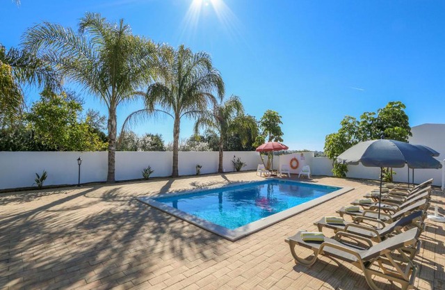 Stunning Luxury Villa Private Pool, Galé Albufeira