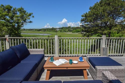 Stunning Marsh Views Near Pleasant Street Beach