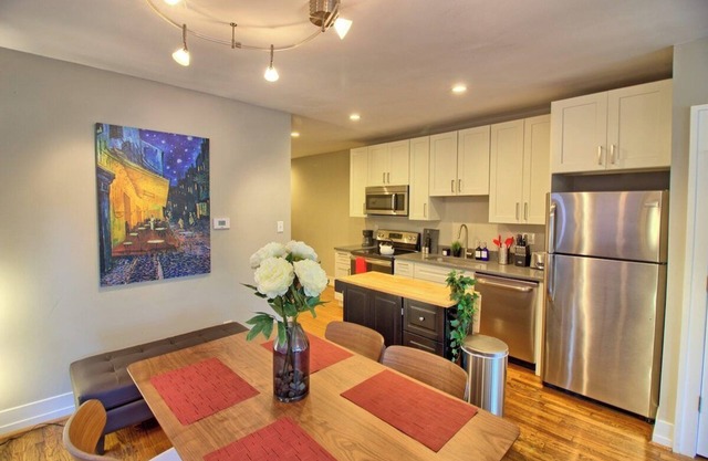 Stunning Minimalist Gem | Fenced Backyard + W/D