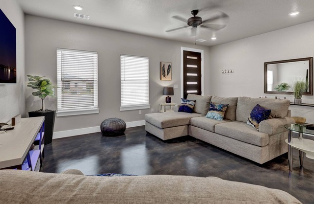 Stunning modern home for unforgettable hill country adventures & relaxation.