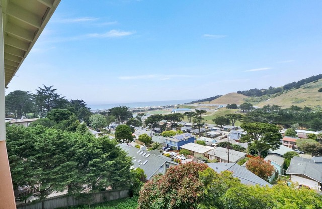 Stunning Ocean Mountain View Near SF+Beach 2Suites
