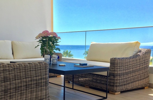 Atemberaubender Meerblick, Erstklassige Lage, Exklusives Design