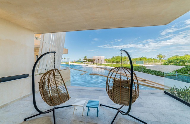 Stunning oceanfront retreat perfect for families
