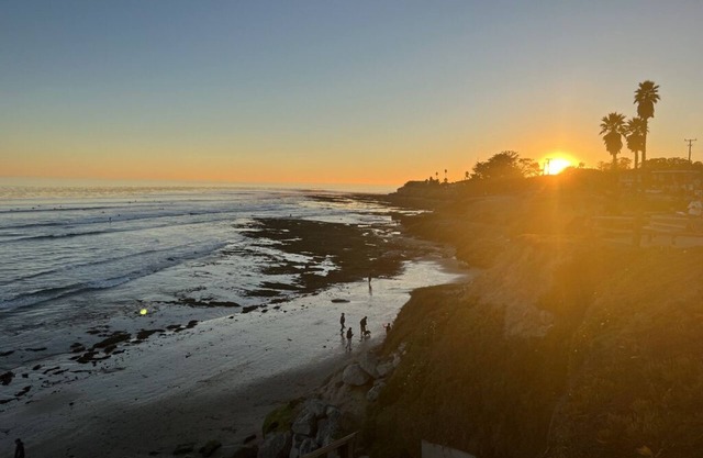 Stunning Oceanfront Townhouse Sleeps 8+