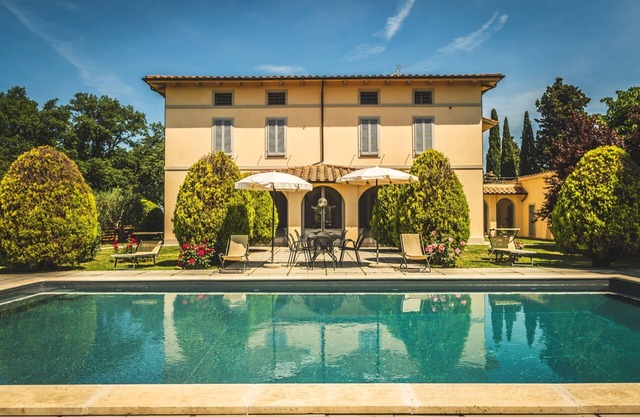 Alleinstehendes Ferienhaus mit privatem Pool, W-LAN, Klimaanlage, TV, Veranda, bei Montepulciano