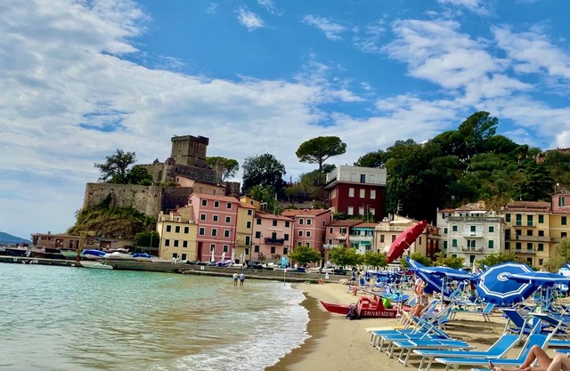 Le Mura ist ein Ferienhaus mit beheiztem Schwimmbad in der Nähe von Lucca