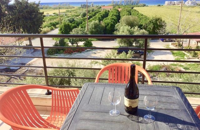 Atemberaubende Polis Penthouse mit privatem Dach Whirlpool, Meerblick, kostenloses WiFi, Sky TV