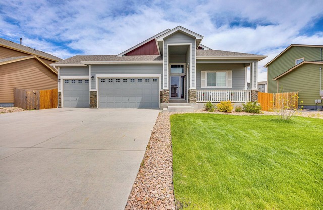 Stunning Peyton Retreat w/ Game Room, Private Yard