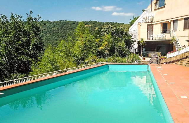 Alleinstehendes Ferienhaus mit privatem Pool, Klimaanlage, W-LAN, TV, Terrasse, Parkplatz