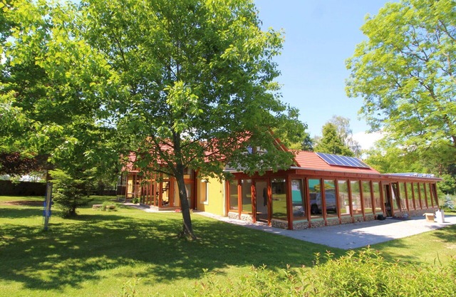 Alleinstehendes Ferienhaus mit W-LAN, privatem Pool, TV, Innenhof, Panoramablick, Parkplatz