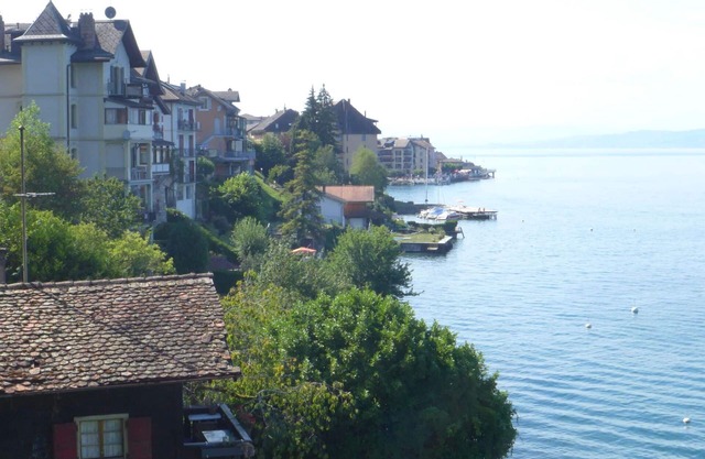 Wunderbares alleinstehendes Ferienhaus mit TV, Terrasse, Panoramablick und Parkplatz