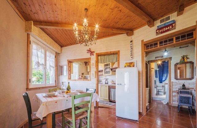 Wunderbares alleinstehendes Ferienhaus mit W-LAN, Klimaanlage, TV, Terrasse und Parkplatz