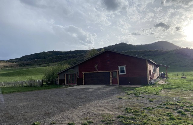 Stunning Ranch Property in Steamboat Springs next to the Sleeping Giant Mountain